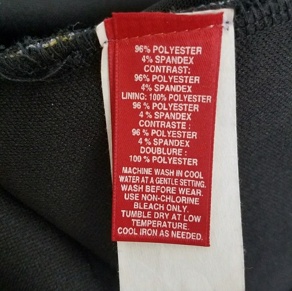 Saks Fifth Avenue Red Mini Skirt Size S NWOT - Picture 5 of 6